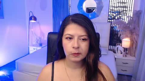 Andrea online show from July 13, 2026, 3:31 am