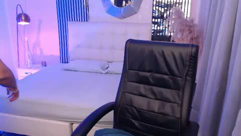 Andrea online show from July 23, 2026, 3:59 am