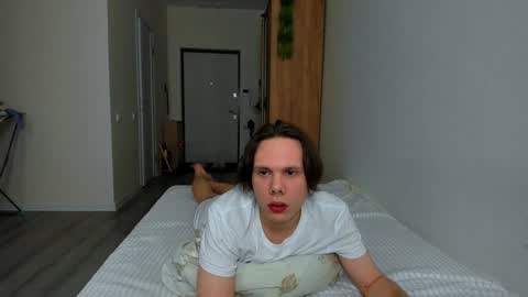 Alfie online show from December 3, 2024, 8:06 pm