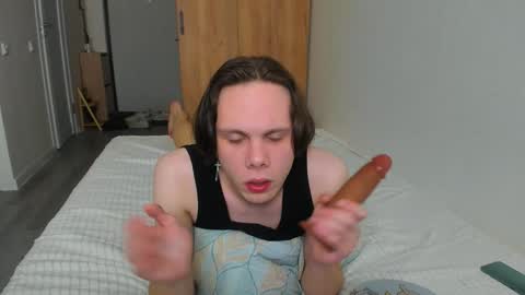 Alfie online show from December 24, 2024, 3:38 am