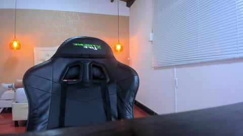 Snapshot of lissa_jhonsoon chatting on March 6, 2025, 7:03 am L I S S A online show from March 6, 2025, 7:03 am