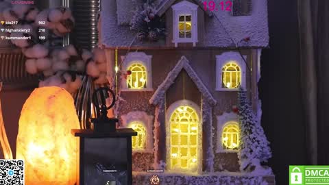 Snapshot of lissa_meooow chatting on December 19, 2024, 6:56 am your Liza again. Next stream Dec. 1 at 2 or 3 GMT online show from December 19, 2024, 6:56 am