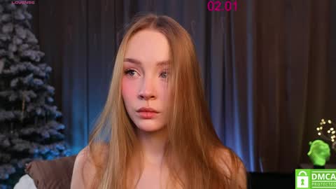 Snapshot of lissa_meooow chatting on January 2, 2025, 5:03 am your Liza again. Next stream Dec. 1 at 2 or 3 GMT online show from January 2, 2025, 5:03 am