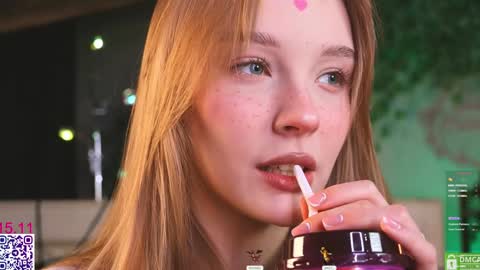 Snapshot of lissa_meooow chatting on November 15, 2025, 5:49 am your Liza again. Next stream Dec. 1 at 2 or 3 GMT online show from November 15, 2025, 5:49 am