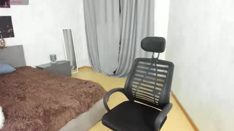 lissameoww online show from January 6, 2026, 1:31 am