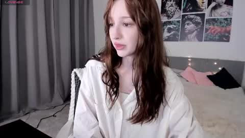 lissameoww online show from July 5, 2026, 4:19 am