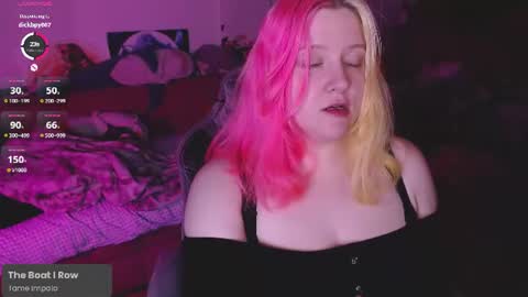 Lissa online show from July 13, 2026, 6:33 pm