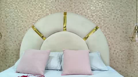 lisse_palmerr online show from March 15, 2026, 3:12 am