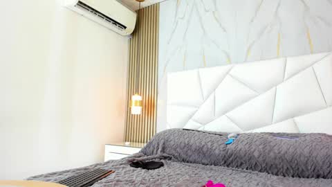 Snapshot of lissetlong69 chatting on February 8, 2025, 8:42 am Lisseth Long online show from February 8, 2025, 8:42 am