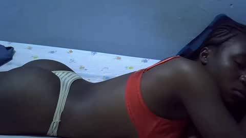 Snapshot of lisssa01 chatting on January 10, 2026, 5:20 am lisssa01 online show from January 10, 2026, 5:20 am