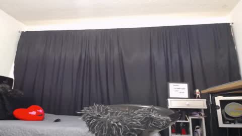 Snapshot of litas_secrets chatting on February 25, 2025, 8:41 pm LITA a sexy milf online show from February 25, 2025, 8:41 pm