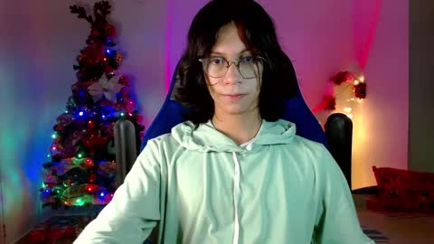 Literateboy online show from December 18, 2024, 11:13 am