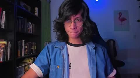 Literateboy online show from September 9, 2025, 12:43 am