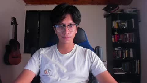 Literateboy online show from June 1, 2026, 1:40 am