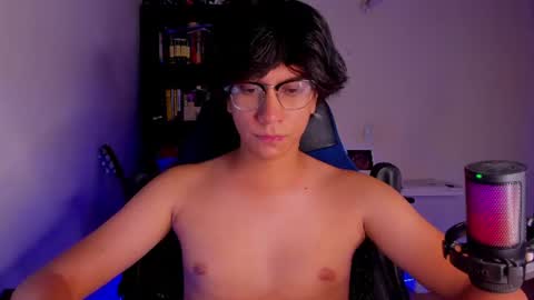 Literateboy online show from August 1, 2026, 1:38 am
