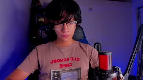 Literateboy online show from August 4, 2026, 1:42 am