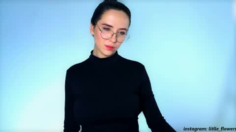 Lana online show from April 23, 2026, 1:02 pm