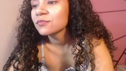 Snapshot of little18doll chatting on May 22, 2026, 10:26 pm little18doll online show from May 22, 2026, 10:26 pm