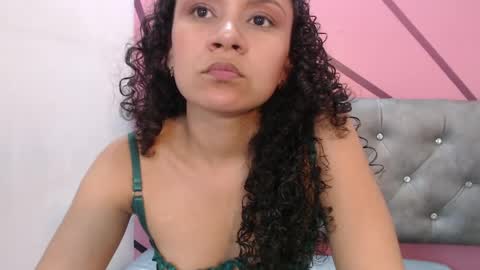 Snapshot of little18doll chatting on May 29, 2026, 9:57 pm little18doll online show from May 29, 2026, 9:57 pm
