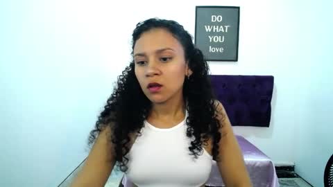 Snapshot of little18doll chatting on June 2, 2026, 11:07 pm little18doll online show from June 2, 2026, 11:07 pm
