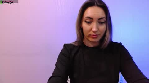 Tina online show from September 29, 2025, 4:12 pm