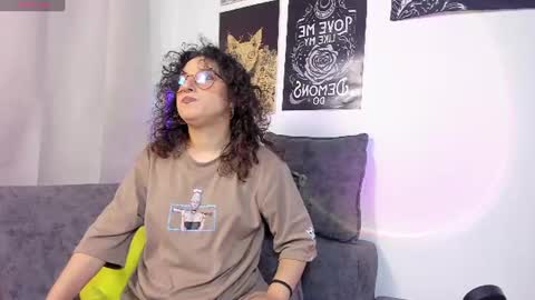 little__ammy online show from July 6, 2026, 10:01 am