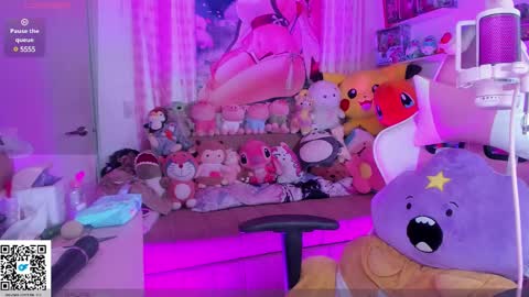 little ary online show from February 15, 2025, 2:15 am