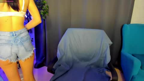 Isabel online show from May 25, 2026, 1:33 am