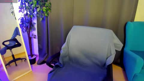 Isabel online show from May 26, 2026, 1:34 am