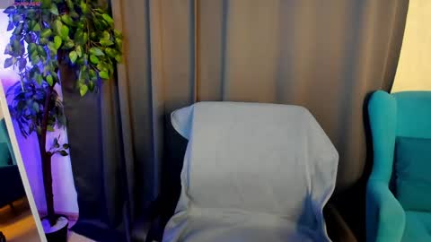 Isabel online show from June 7, 2026, 8:07 am