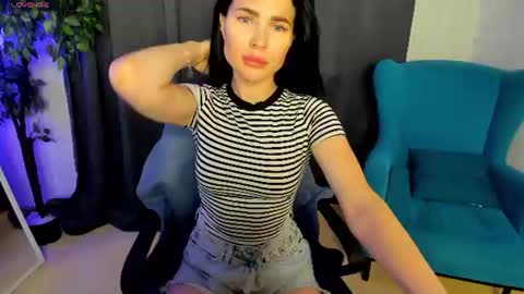 Isabel online show from July 2, 2026, 7:58 am