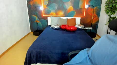 Isabel online show from July 26, 2026, 1:36 am