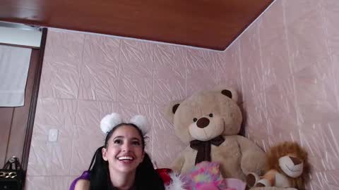 Snapshot of little_angelito2 chatting on February 23, 2025, 3:56 am TU ANGELITO online show from February 23, 2025, 3:56 am