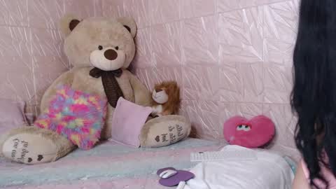 Snapshot of little_angelito2 chatting on February 25, 2025, 10:29 pm TU ANGELITO online show from February 25, 2025, 10:29 pm