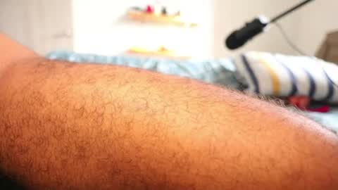 Snapshot of little_bear00 chatting on June 21, 2026, 1:03 pm Little bear - give my room a like thanks. online show from June 21, 2026, 1:03 pm