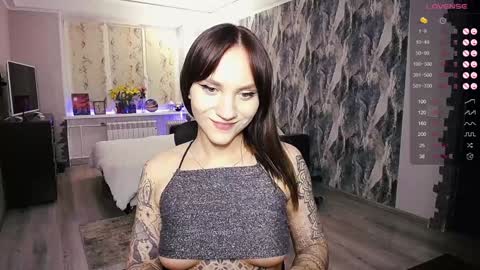 Birdy online show from February 4, 2025, 6:06 pm