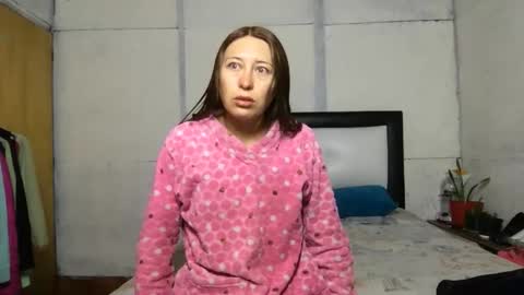 Diablita online show from November 11, 2025, 12:05 pm