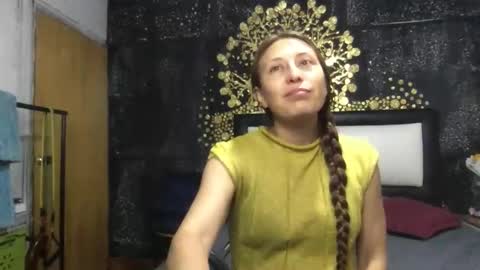 Snapshot of little_devil_diablita90 chatting on May 22, 2026, 2:19 am Diablita online show from May 22, 2026, 2:19 am