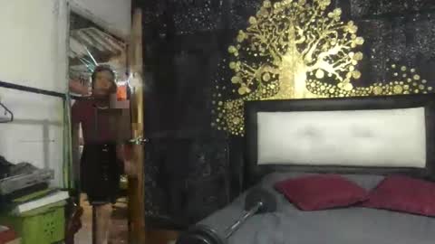 Snapshot of little_devil_diablita90 chatting on May 29, 2026, 2:42 am Diablita online show from May 29, 2026, 2:42 am