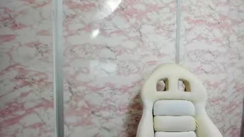 Snapshot of little_doll_4u chatting on June 11, 2026, 10:13 am ANNI online show from June 11, 2026, 10:13 am