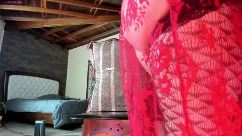 Snapshot of little_izzi chatting on January 31, 2025, 6:14 pm Izzi online show from January 31, 2025, 6:14 pm