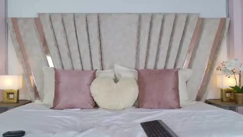 Snapshot of little_janne_ chatting on June 12, 2026, 1:48 am Janne online show from June 12, 2026, 1:48 am