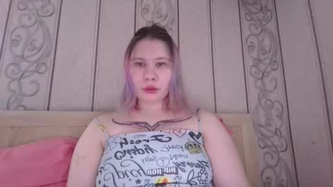 Snapshot of little_kitsune chatting on October 2, 2025, 7:37 am Rachel online show from October 2, 2025, 7:37 am