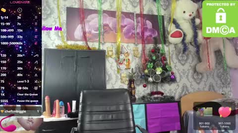 Snapshot of little_letti chatting on January 12, 2025, 2:35 am Letti online show from January 12, 2025, 2:35 am