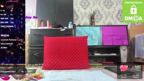 Snapshot of little_letti chatting on February 2, 2025, 7:52 am Letti online show from February 2, 2025, 7:52 am