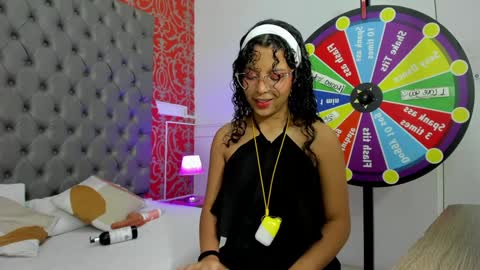 Snapshot of little_lilith_apple chatting on January 18, 2025, 7:04 pm little_lilith_apple online show from January 18, 2025, 7:04 pm