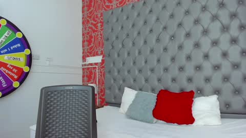 Snapshot of little_lilith_apple chatting on January 25, 2025, 6:57 pm little_lilith_apple online show from January 25, 2025, 6:57 pm