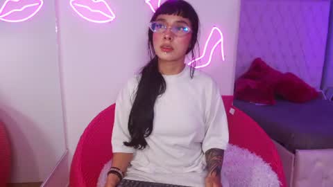 Paulette online show from July 12, 2026, 4:25 am