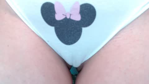 Snapshot of little_pearl_ chatting on January 22, 2025, 7:03 am Adaline online show from January 22, 2025, 7:03 am