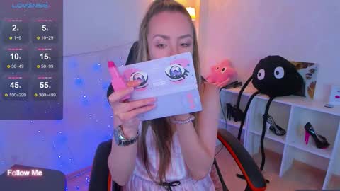 little_rockk online show from October 3, 2025, 5:15 am